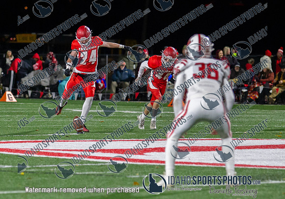 014 11152024 Weiser v Homedale State Playoff Game 004