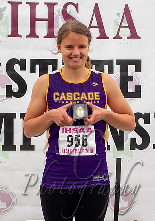 1A Girls Pole Vault Champion Beth Wegener Cascade