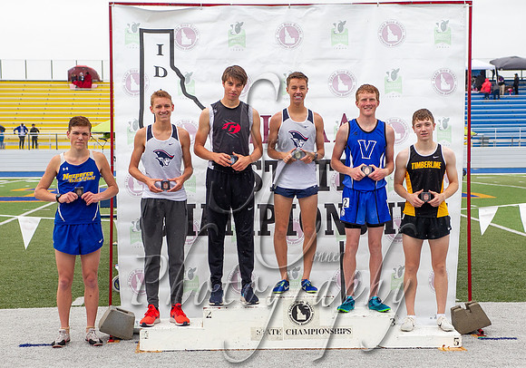 1A Boys 3200M