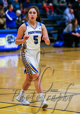 Dietrich vs Carey Girls 014