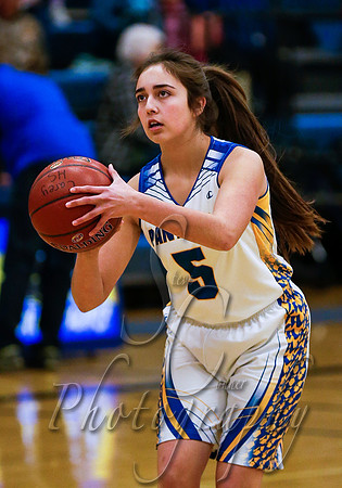 Dietrich vs Carey Girls 013