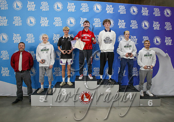113 lb 4A Award Stand