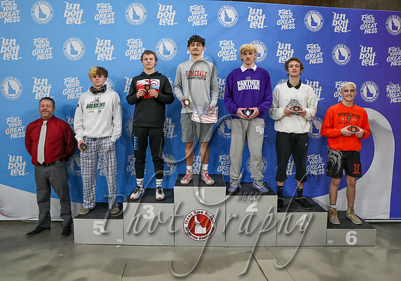 132 lb 4A Award Stand