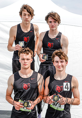 5A Boys 4x400 Relay Champions - Moscow 2