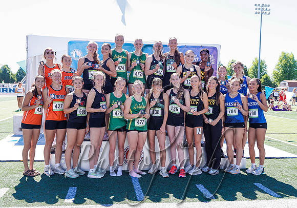5A Girls 4x200 Relay 2