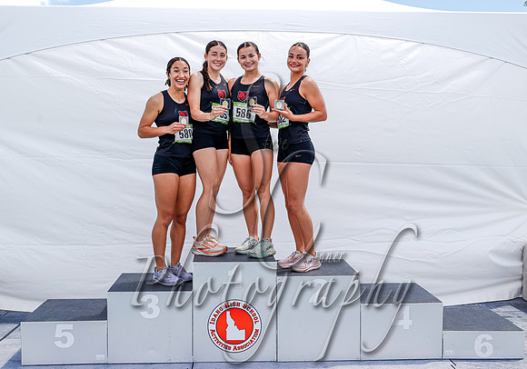5A Girls 4x100 Relay Champions - Moscow 4