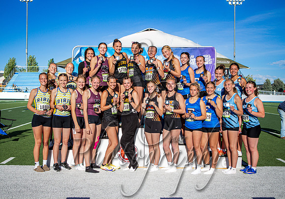 3A Girls 4x400 Relay