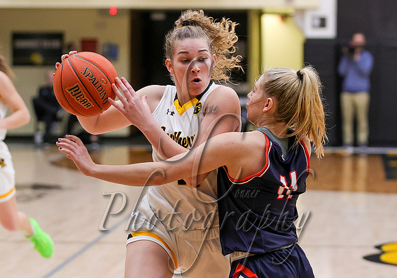 Snow vs. CSI Women 015