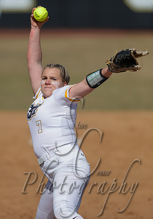 SLCC vs. CSI Softball Game 1  013