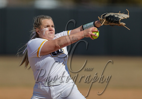SLCC vs. CSI Softball Game 1  017