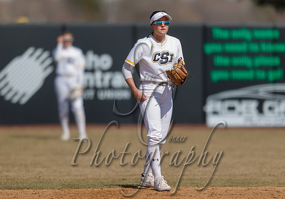 SLCC vs. CSI Softball Game 1  018