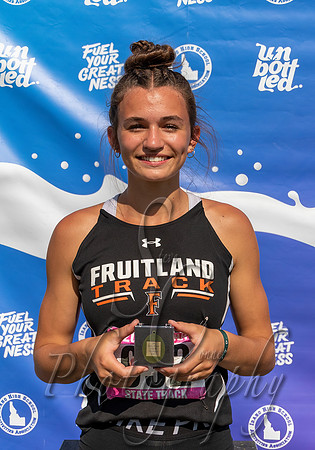 3A Girls 200 Meter Champion - Lydia Lindsey - Fruitland