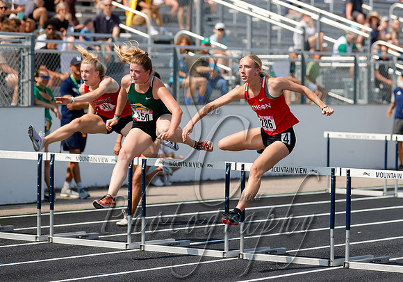 2023 State Track Action Friday 015