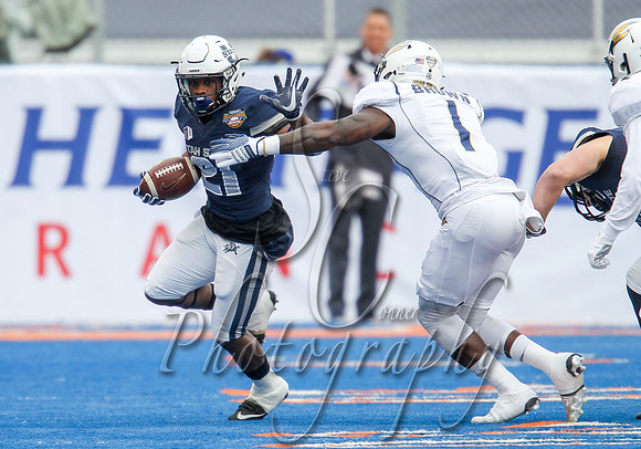 172151222003_Akron v Utah State