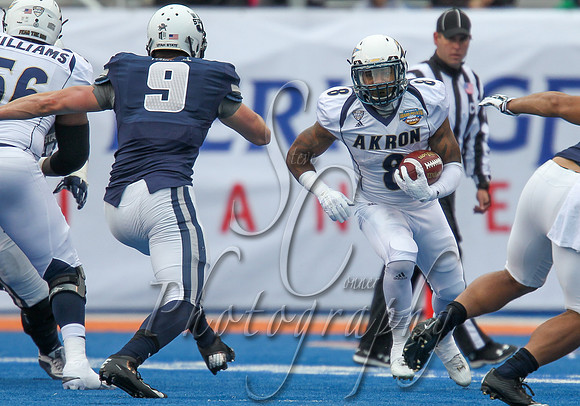 172151222033_Akron v Utah State