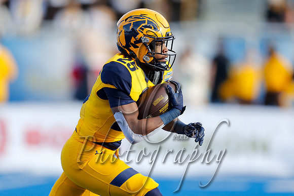 Famous Idaho Potato Bowl Football 017