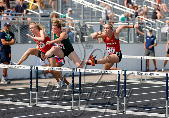 2023 State Track Action Friday 013