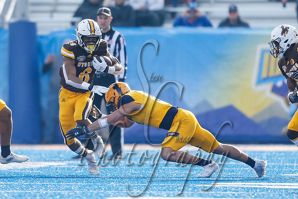 Famous Idaho Potato Bowl Football 010