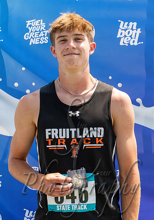3A Boys 110 MH Champion - Caleb Davis - Fruitland