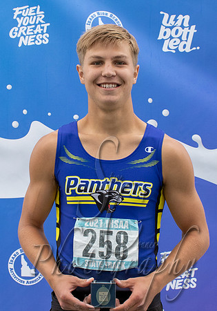 1A Boys 300 Hurdles Champion - Hunter Smith - Carey
