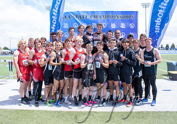 2A Boys 4x200 Relay