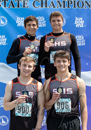 2A Boys 4x200 Relay Champions - Salmon