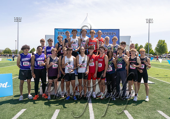 5A Boys 4x200 Relay 1