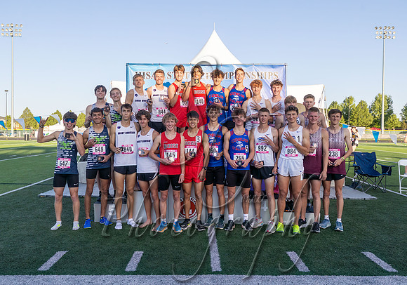 5A Boys 4x800 Relay 1