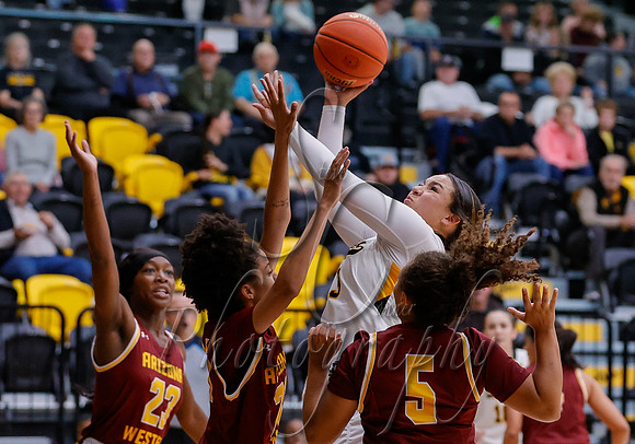11042023 Arizona Western vs. CSI W  002