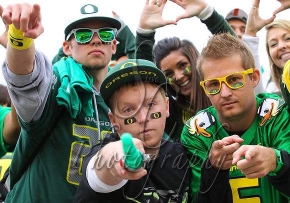 NCAA FOOTBALL: OCT 06 California at Oregon