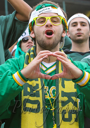 NCAA FOOTBALL: OCT 06 California at Oregon