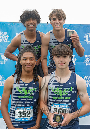6A Boys 4x200 Relay Champions - Mountain View