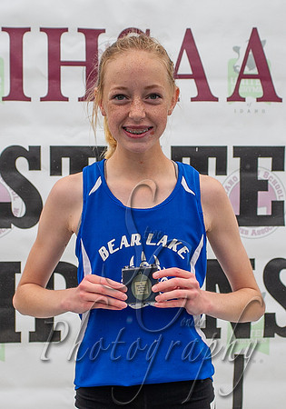 2A Girls 3200M Champion Elli Kelsey Bear Lake