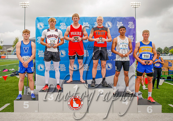 2A Boys 200 M