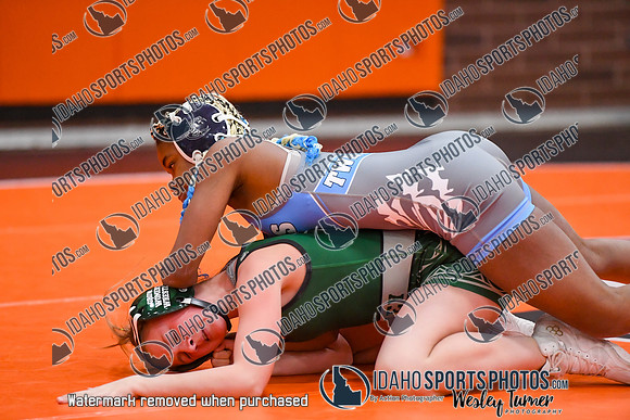 006 Girls wrestling Districts first rounds 1-4