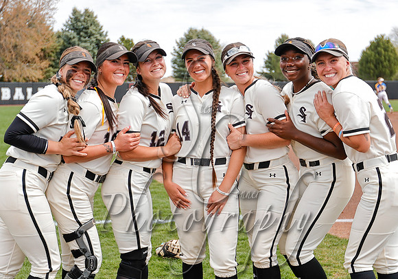SLCC vs. CSI Game 1 Rilyne Keck, Lily Heitz, Kyli Carrell, Anslie Yazzie, Caroline Simpson, Alyce Archuleta, Abbie Banning 014