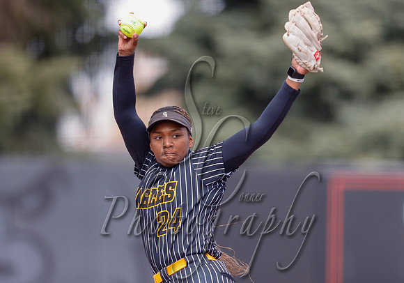 SLCC vs. CSI Game 4 Marissa Mauger 006