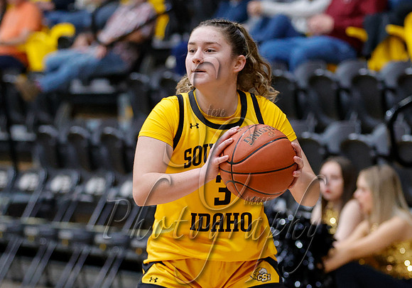02012025 USU-E vs. CSI W  020