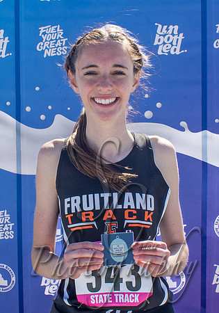 3A Girls 3200 Champion - Emma Hillam - Fruitland