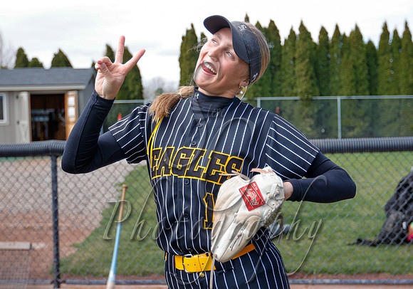 SLCC vs. CSI Game 3 Eva Stoddard 017