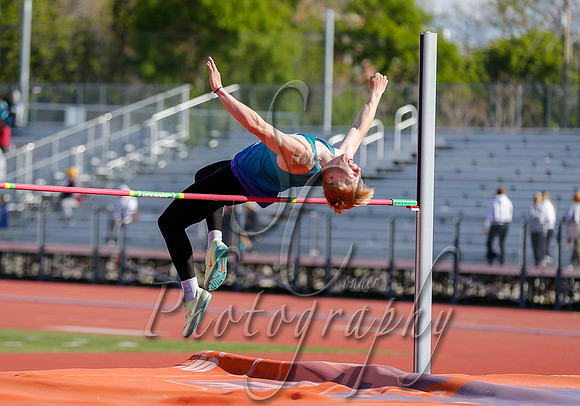 State Track Saturday Action  018