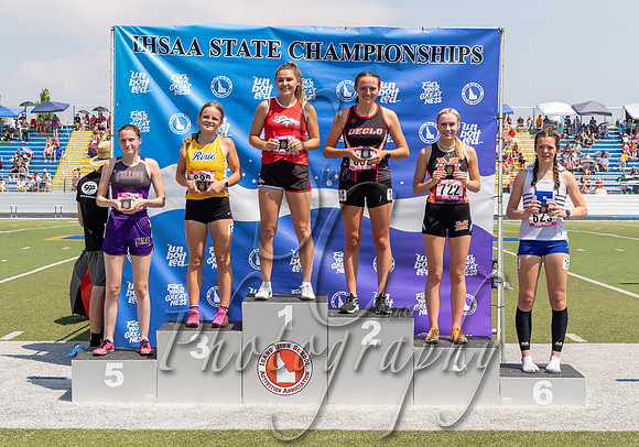 2A Girls 800 Meters