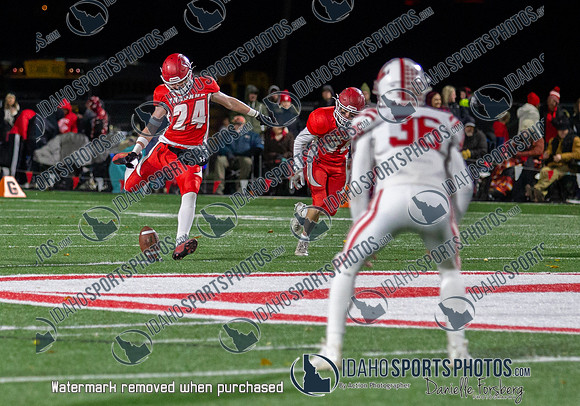 014 11152024 Weiser v Homedale State Playoff Game 005