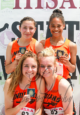 3A Girls 4x200 Relay Buhl 1