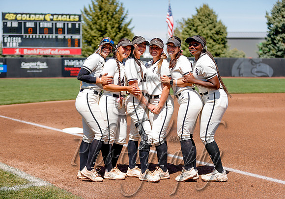 04222025 TVCC vs. CSI 4-22 Rilyne Keck, Anslie Yazzie, Lily Heitz, Caroline Simpson, Kyli Carrell, Alyce Archuleta 014
