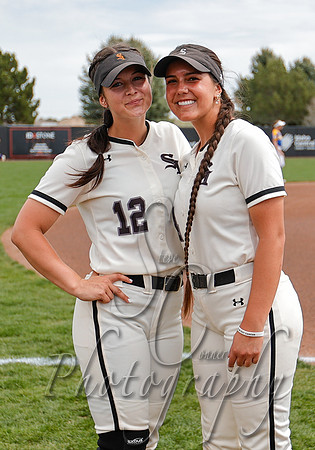 SLCC vs. CSI Game 1 Kyli Carrell, Anslie Yazzie 011