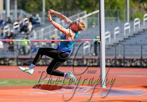 State Track Saturday Action  010