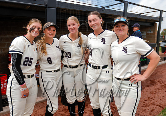SLCC vs. CSI Game 1 Brielle Milius, Hailey Louder, Emerson Fuller, Ella Farrell, Mariah Schauwecker 041