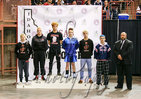 4A 120 lb Awards Podium