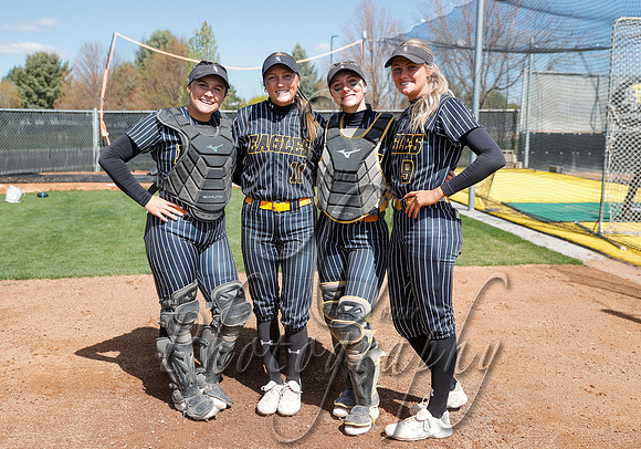 04272024 CSI Softball Sophomore Day 001